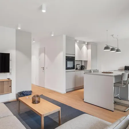 Gorgeous In Tossens With Kitchen * Stick